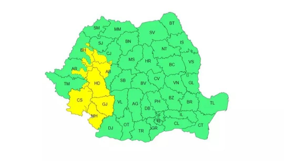 Atenționare cod galben de averse însemnate cantitativ în zona de munte a Clujului