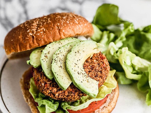 Profită și tu de deliciile de la cel mai bun bistro vegetarian din București