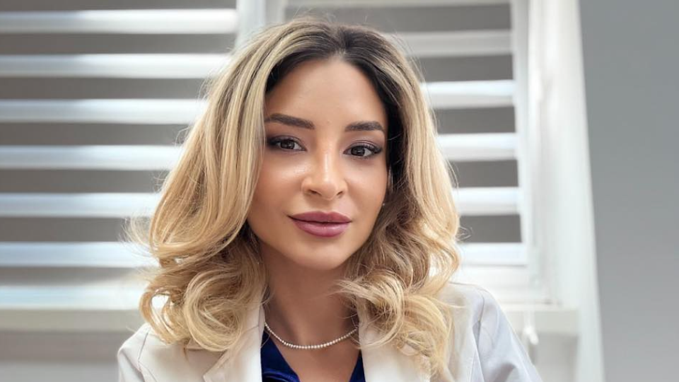 Ștefania Szabo, directorul medical al Spitalului Județean de Urgență Buzău, a fost găsită moartă în camera de gardă. Avea doar 37 de ani | Managerul spitalului sugerează că stresul și suprasolicitarea ar fi putut provoca decesul
