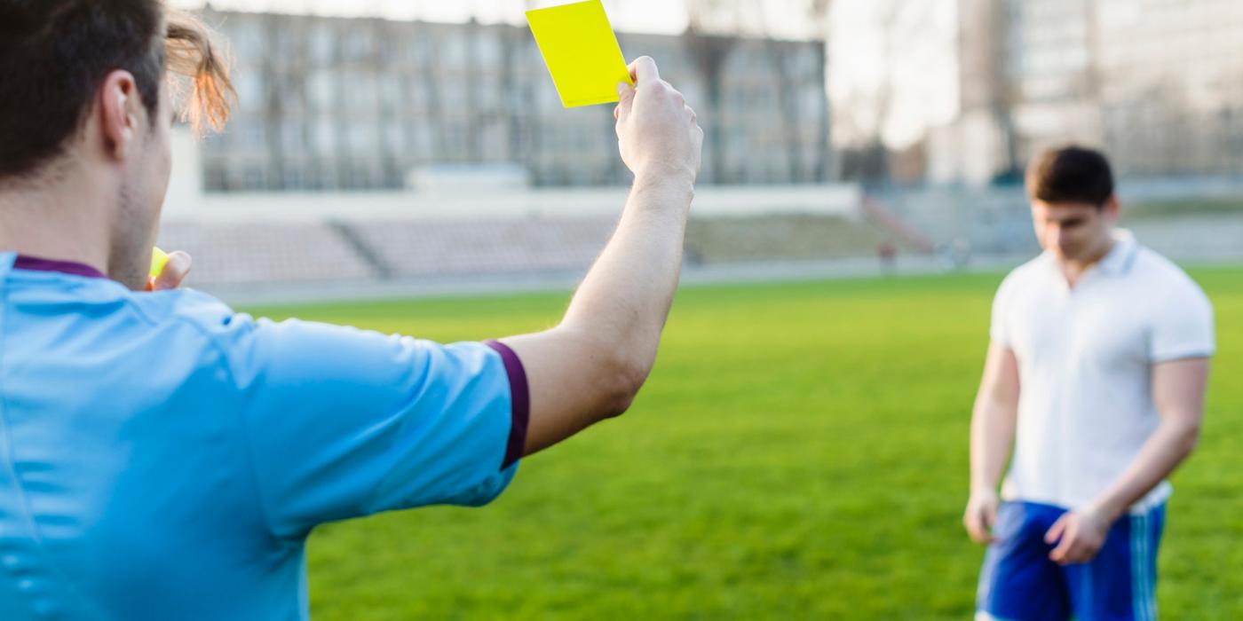 Istoria fascinantă a ordinii pe terenul de fotbal