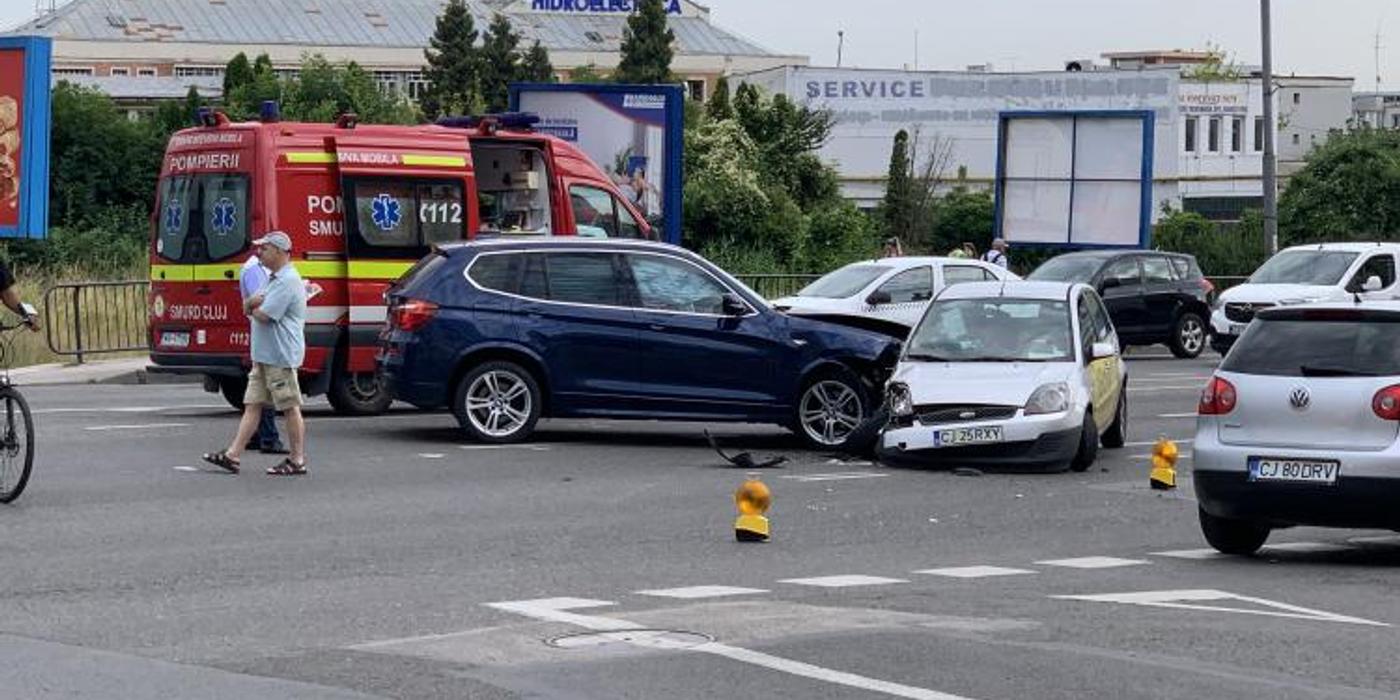 Un accident rutier a avut loc miercuri dimineața, pe Calea Florești, la intersecția cu strada Agronomului