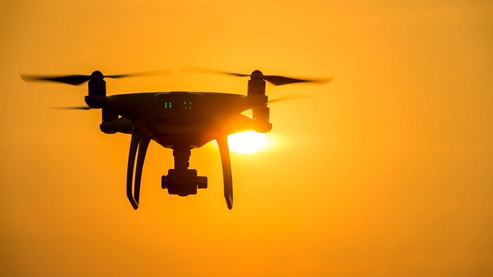 Drone misterioase deasupra bazei germane. Soldații ucraineni, surprinși în plină instruire