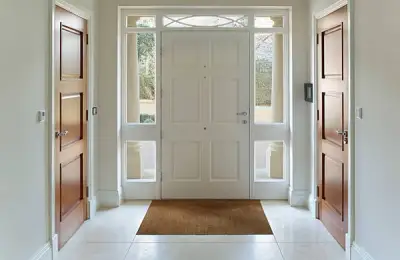 Top 6 Textures for an Elegant and Inviting Hallway