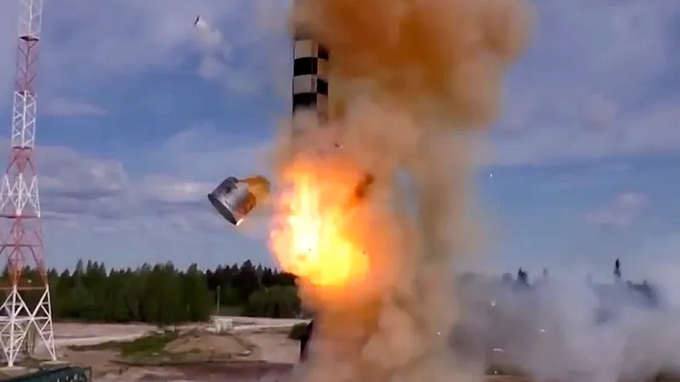 Kremlinul amenință 5 țări NATO cu „atacuri de represalii” cu arme nucleare. „E un bloc ostil Rusiei”