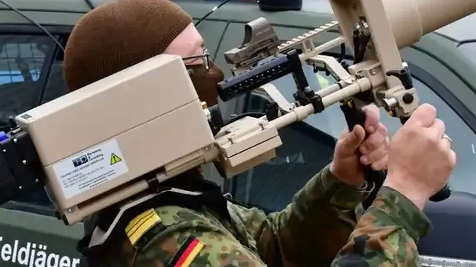 Începe războiul împotriva dronelor Rusiei în Europa. Trupe germane speciale au sosit în Belgia să le doboare