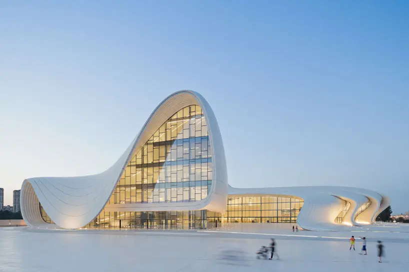 Cladire semnata Zaha Hadid manifest arhitectonic in capitala Baku