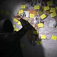 De ce am schimbat știința pe conspirații. Anatomia unei crize de încredere