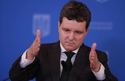 Cresc sau nu taxele în România? Dezvăluiri din anturajul lui Nicușor Dan