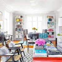 Un apartament central mic si colorat