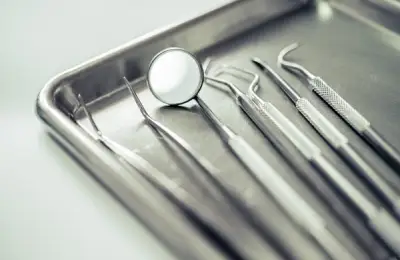 Essential Equipment for the Dentist's Cabinet
