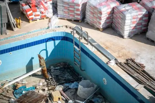 Piscine DIY ideale într-o curte mică