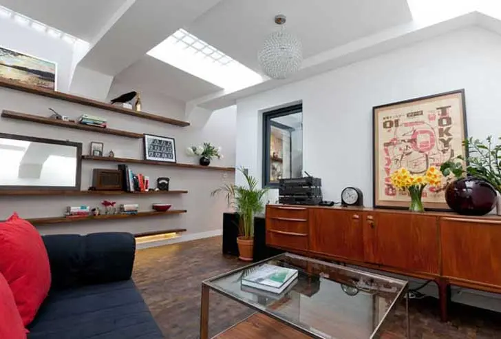 Acest arhitect este un geniu! Ce a realizat dintr-o baie publica abandonata din anii 1980?