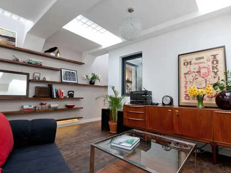 Acest arhitect este un geniu! Ce a realizat dintr-o baie publica abandonata din anii 1980?