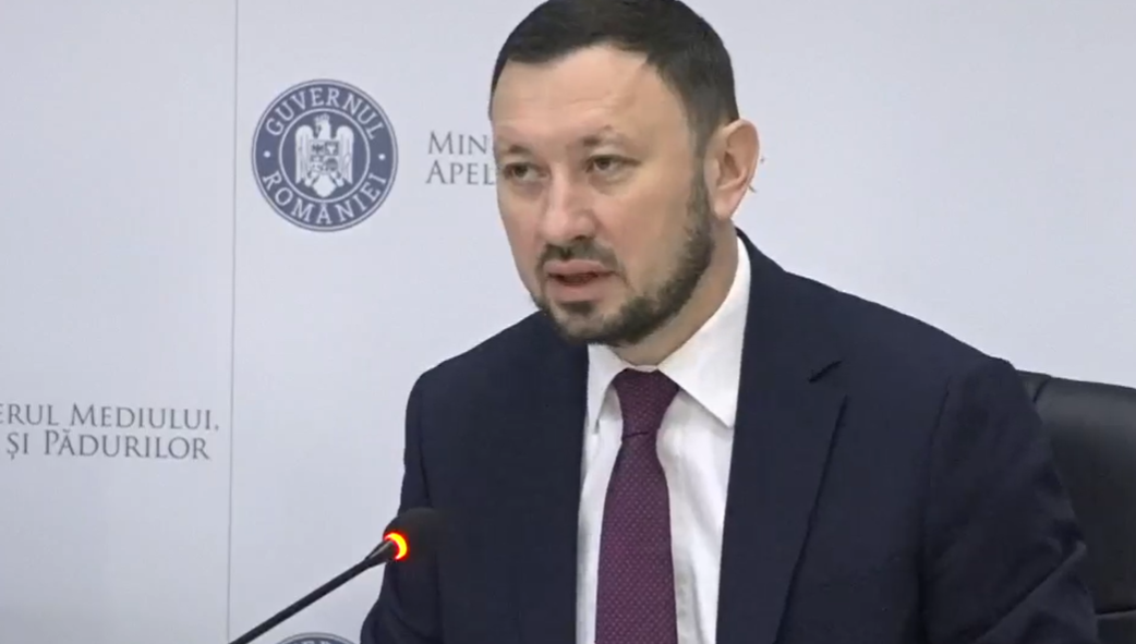 Mircea Fechet afirmă că limitele maxime propuse ca prime de casare pentru autoturismele vechi în draftul de ghid pus în consultare publică pentru programele Rabla pot fi modificate: La Rabla voucherul ne propunem să rămână 7.000 de lei