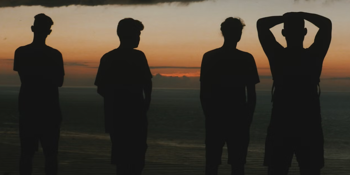 FOTO Germania secolului XXI: Un pastor-femeie pro-LGBT a binecuvântat o „nuntă” între patru bărbați. Evenimentul a fost descris drept „o căsătorie în ochii lui Dumnezeu”