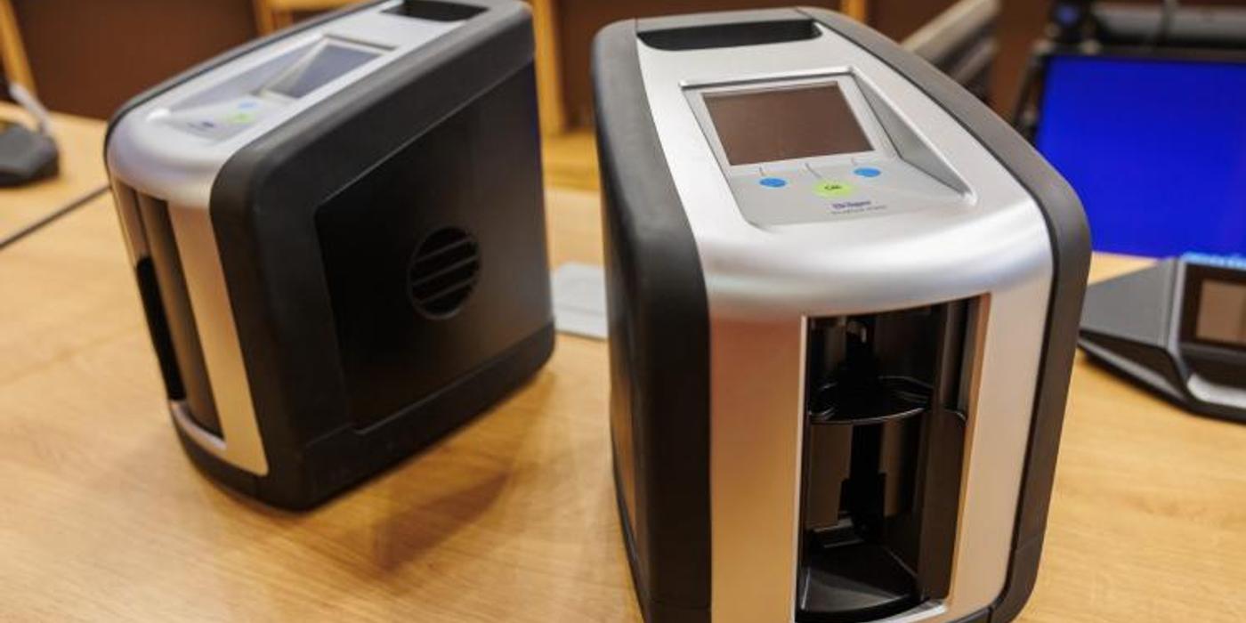 Autoritățile locale din Cluj-Napoca au achiziționat două aparate pentru testarea antidrog a conducătorilor auto