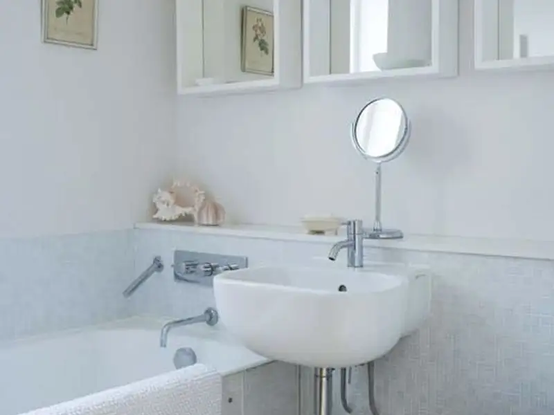 7 idei de baza pentru o baie mica