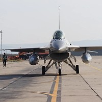 Ar trebui ca România să ofere avioane F16 Ucrainei? Expert: „Summitul NATO stimulează statele europene să doneze Kievului vechituri”