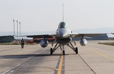 Ar trebui ca România să ofere avioane F16 Ucrainei? Expert: „Summitul NATO stimulează statele europene să doneze Kievului vechituri”