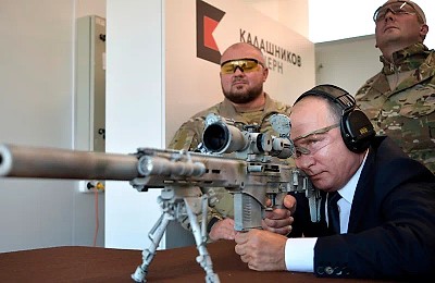 Putin, vizat de o lovitură de stat a elitei militare. I se va aplica „metoda Hrușciov”?
