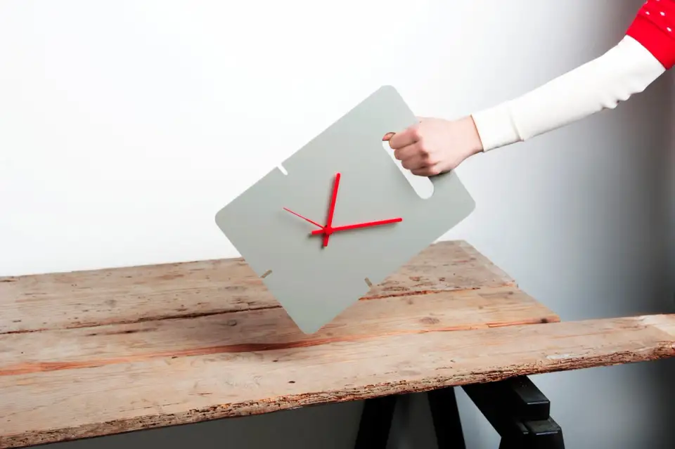 Design de obiect: Lok, ceasurile multifunctionale