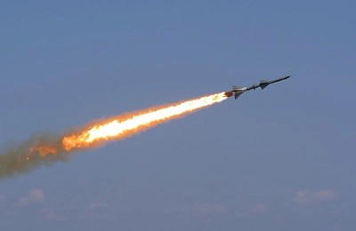 Lockheed Martin accelerează masiv producția de rachete THAAD: de la 96 la 400 de unități pe an
