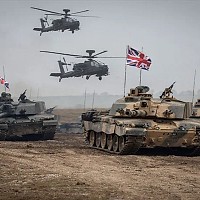 Marea Britanie dezvoltă rapid planuri de pregătire a întregii țări pentru război. Rusia, inamicul nr.1