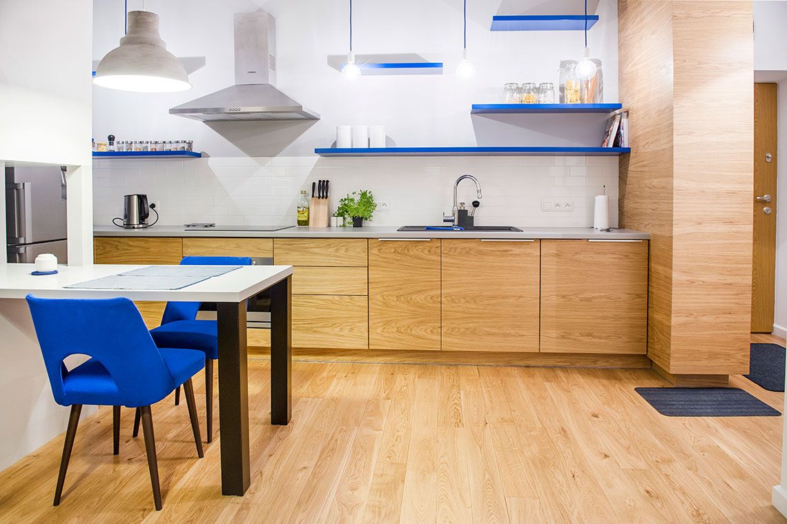 Accente de albastru si design functional intr-un apartament de 38 mp