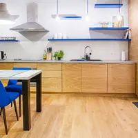 Accente de albastru si design functional intr-un apartament de 38 mp