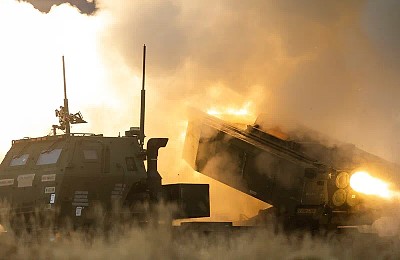 HIMARS lovește nimicitor 3 artilerii nord-coreeane ascunse de ruși în pădurile din Kursk