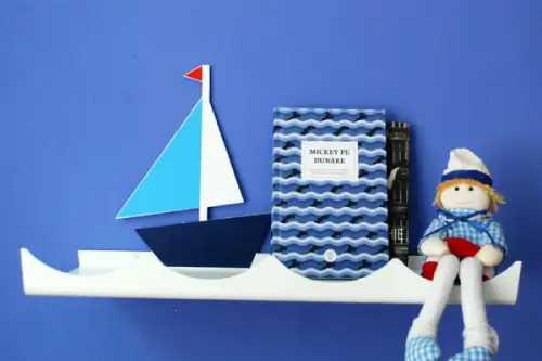 Cuiere si rafturi fanteziste pentru peretii tai