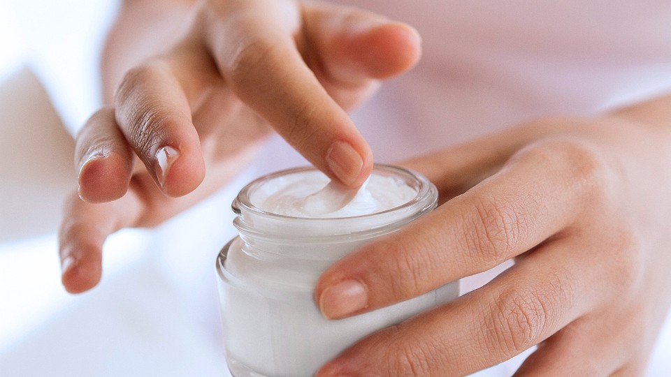 Greșeli de beauty care îți afectează look-ul
