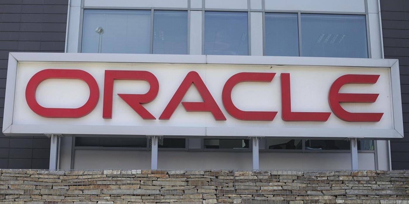 Acţiunile Oracle au scăzut marţi cu 12%, cel mai mult din ultimele două decenii