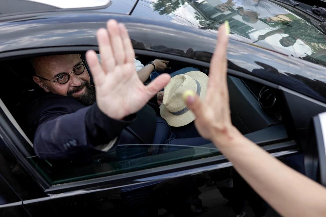 Piedone cere Coaliției să anunțe candidatul la Primăria Capitalei: În caz contrar, îmi pun experiența în slujba cetăţenilor