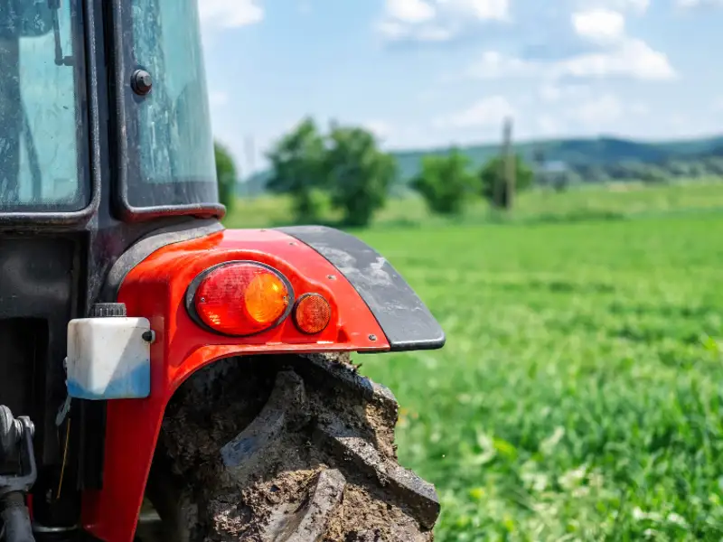 Becurile LED pot să fi utile pentru semnalizarea spate?