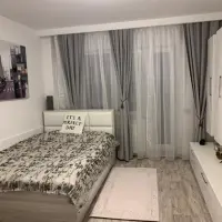 Acasa la Ioana intr-o garsoniera de 35 mp pe care a amenajat-o impreuna cu mama ei