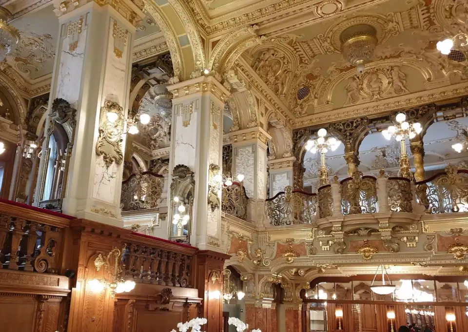 The New York Café in Budapest: The Story of Its Design