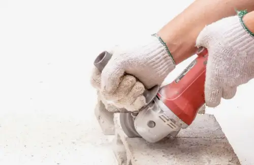 Carote diamantate: diferențe între utilizarea manuală și carotarea cu stativ profesional