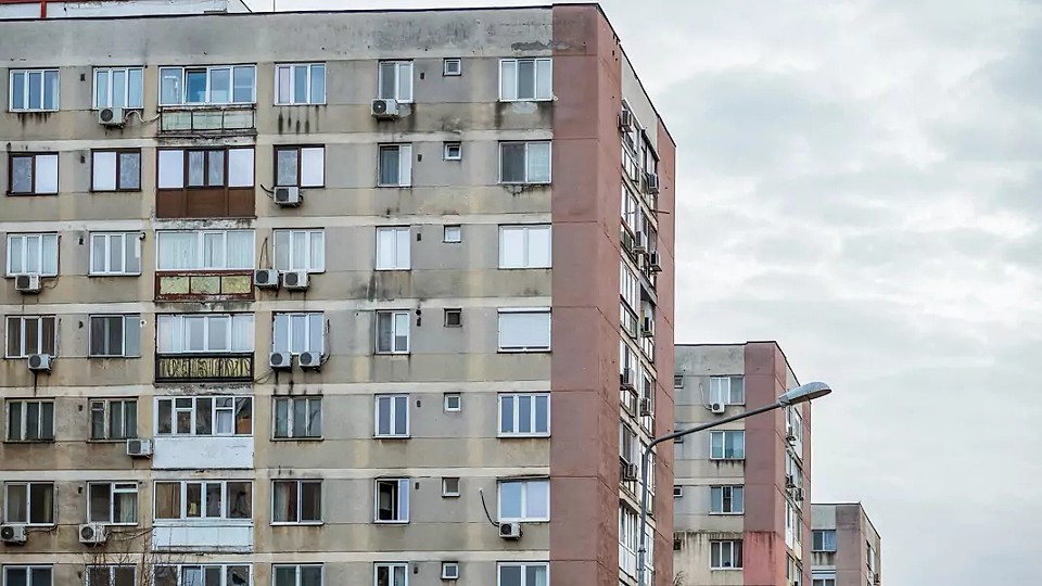 Doar puțin peste 2,3 milioane de locuințe sunt asigurate