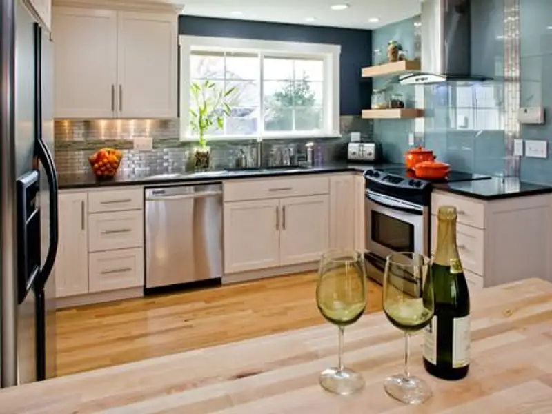 Renovarea bucatariei solutii de reamenajare