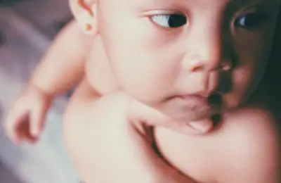 Aspirator nazal bebe: cât de util este și de ce e bine să-l folosești