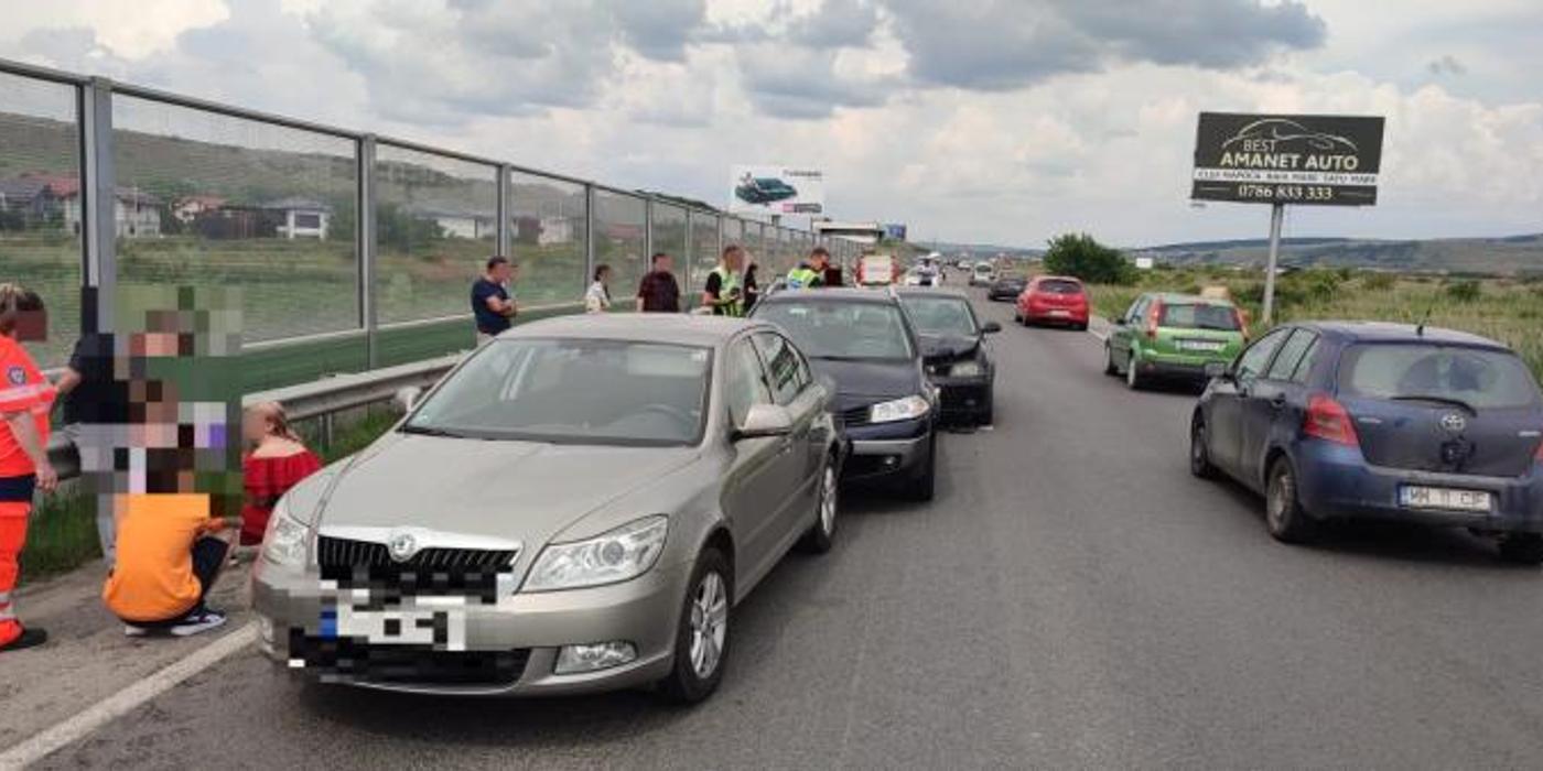 Un accident în lanț, cu patru mașini implicate, a avut loc duminică, 11 iunie, pe centura Apahida