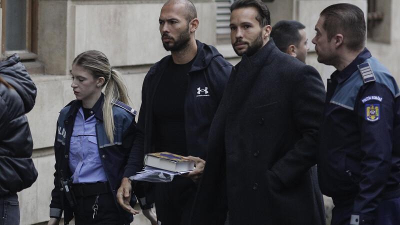 Fraţii Andrew şi Tristan Tate, încă 30 de zile de arest. Decizia a fost luată şi în cazul celor două complice