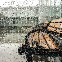 Prognoza meteo, 4 aprilie. Prima zi de weekend aduce temperaturi de până la 19 grade, ploi torențiale și grindină
