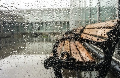 Prognoza meteo, 4 aprilie. Prima zi de weekend aduce temperaturi de până la 19 grade, ploi torențiale și grindină