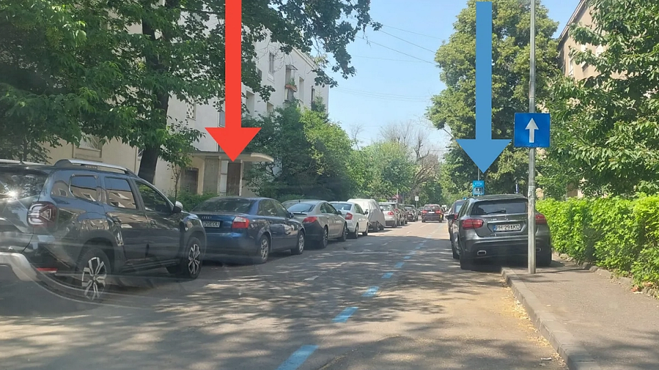Criza parcărilor din București: mașinile pe trotuare, pietonii pe carosabil