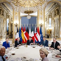 Cei mai puternici lideri ai Europei au decis la Paris: „America first”. Fără SUA, Ucraina e pierdută