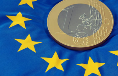 Politicile monetare divergente ale BCE şi Rezervei Federale ar putea însemna probleme pentru zona euro economist