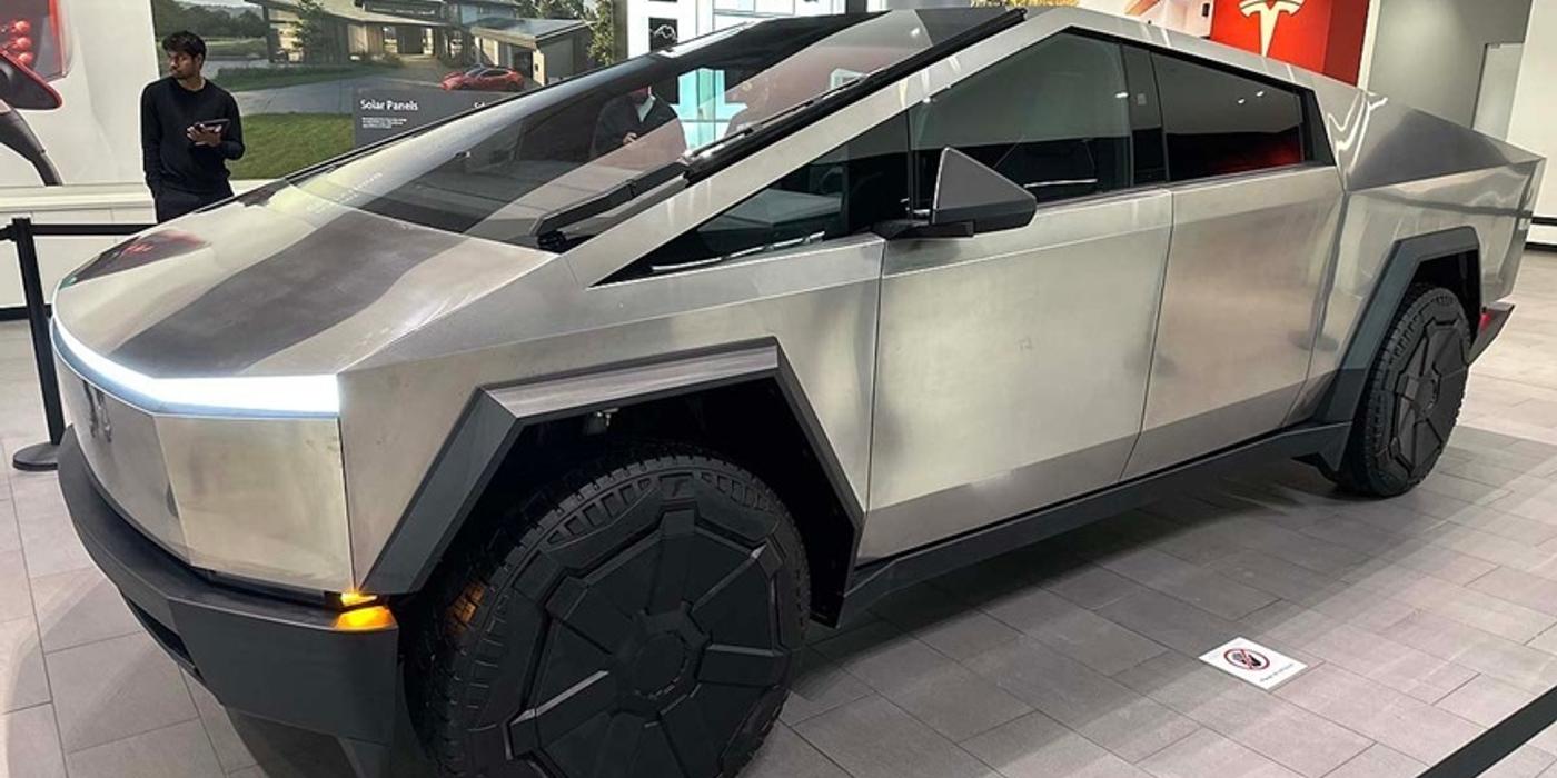 SUA: Multe vehicule electrice şi-au pierdut eligibilitatea pentru credite fiscale de până la 7.500 de dolari, între care Tesla Cybertruck, Nissan Leaf