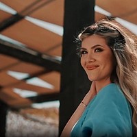 Povestea de viață a Alexandrei. Ce a dezvăluit despre copilărie și părinții săi
